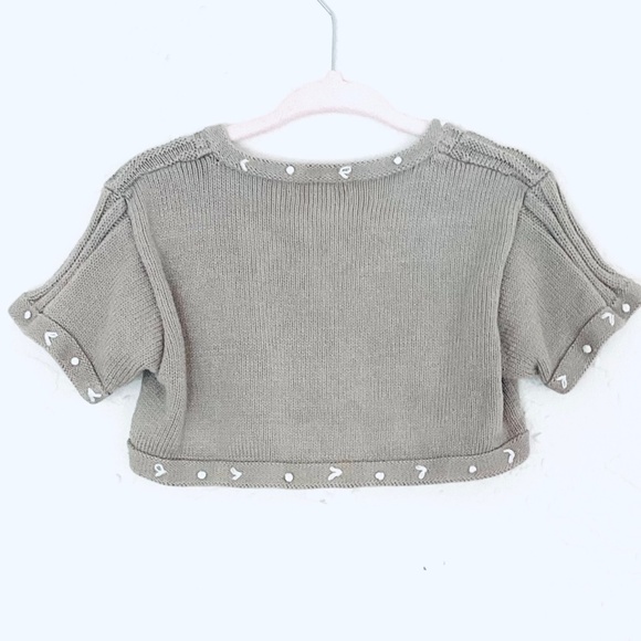 MIOMIO Embroidered Knit Crop Short Sleeve Cardingan Taupe Kids Sz 4 - Picture 2 of 2